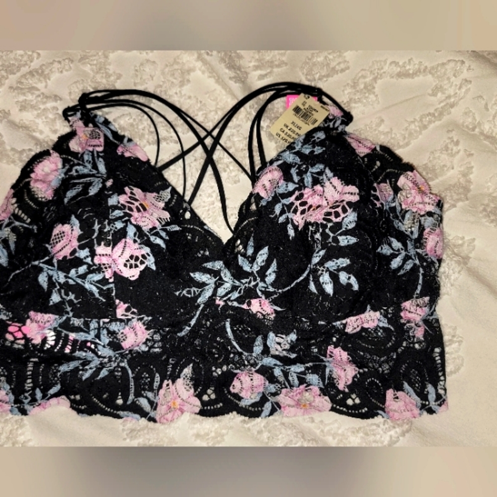 Beautiful Black Lace Floral Bralette